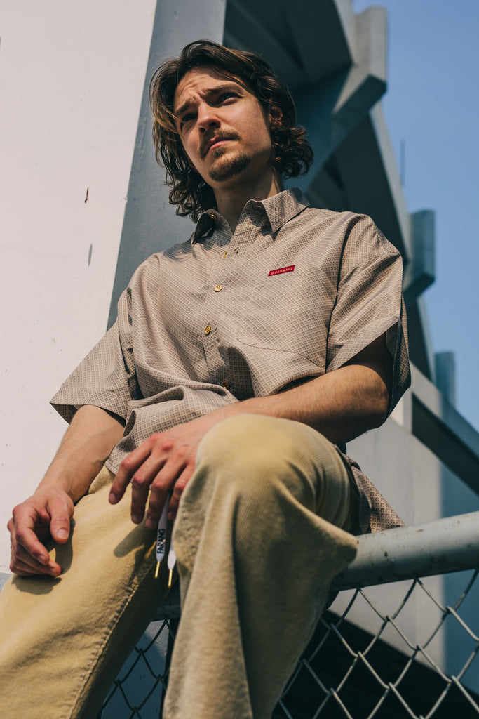 ENDLESS PATTERN - BUTTON UP SHIRT - SANDSTONE