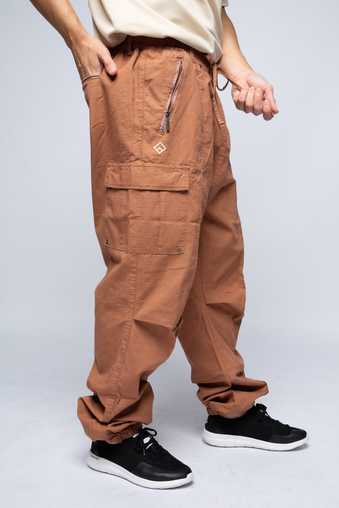 ESSENTIAL CARGO PANTS BROWN - Main Image