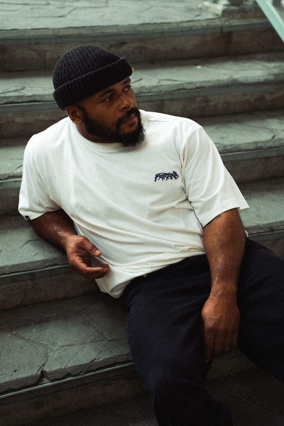 BRUSH TEE