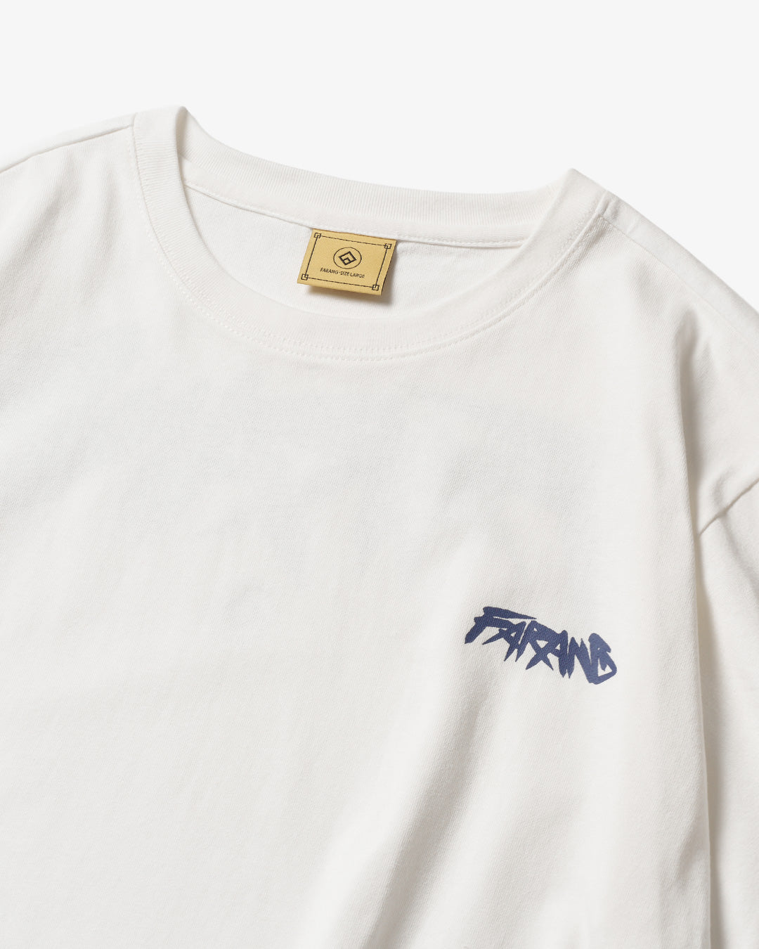 BRUSH TEE