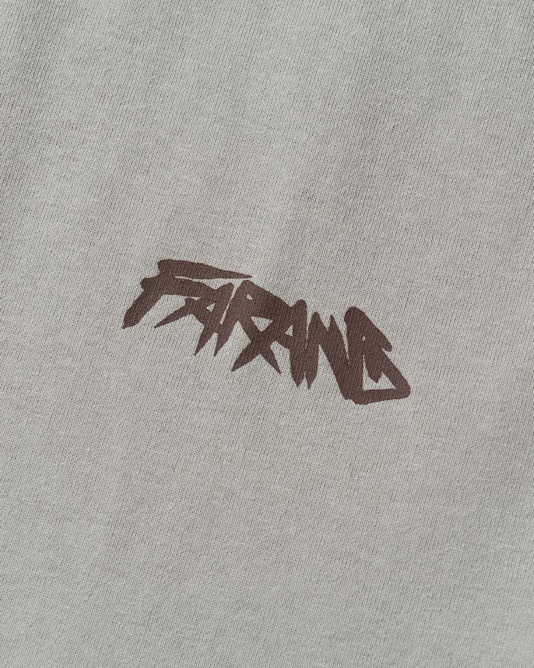 BRUSH TEE
