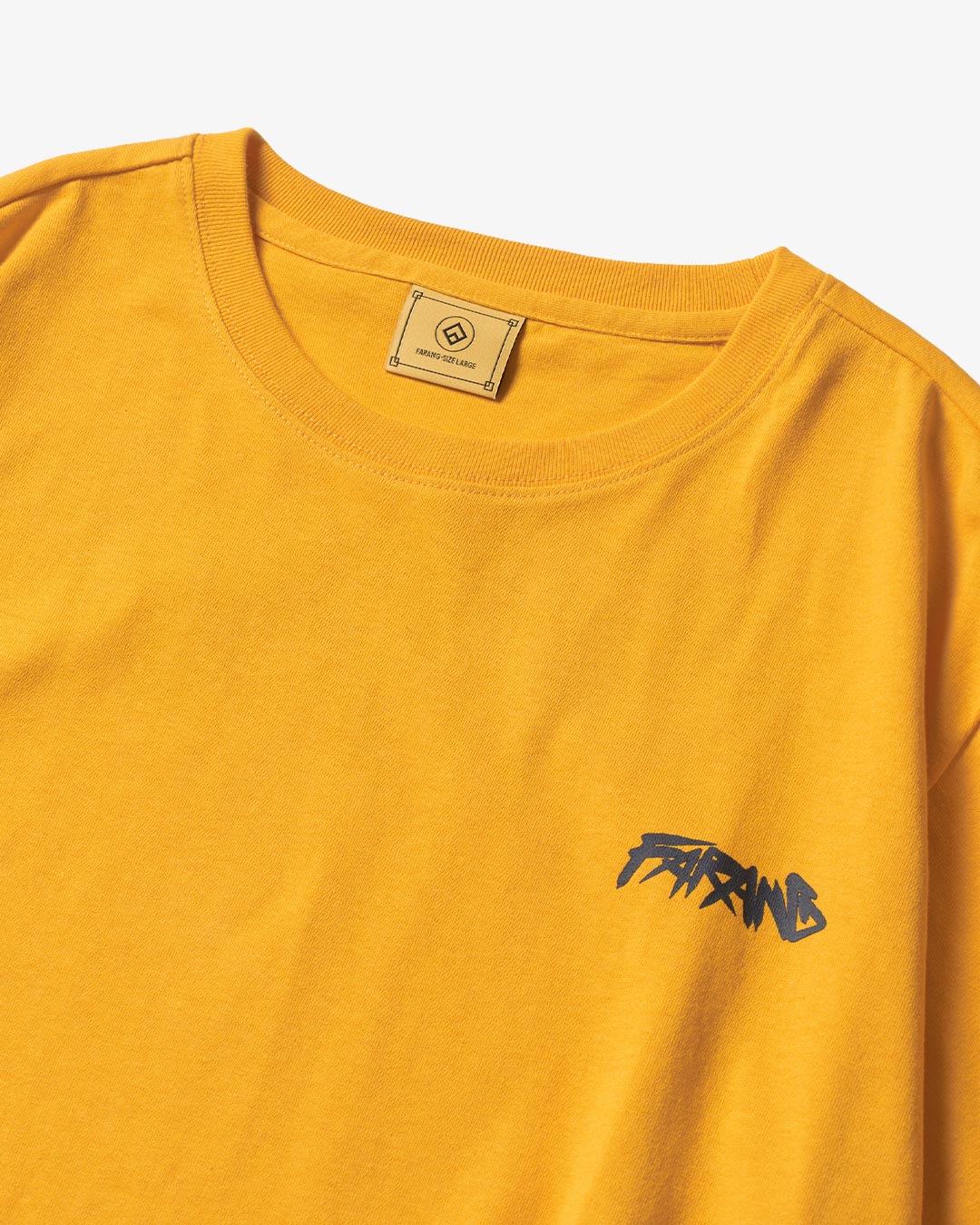 BRUSH TEE