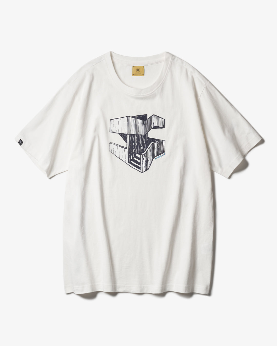 T-SHIRT EN ÉQUILIBRE