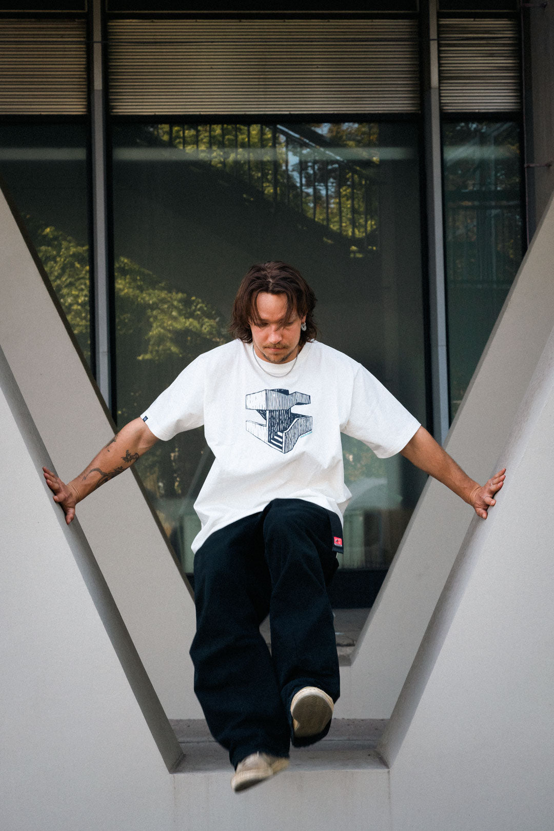 T-SHIRT EN ÉQUILIBRE